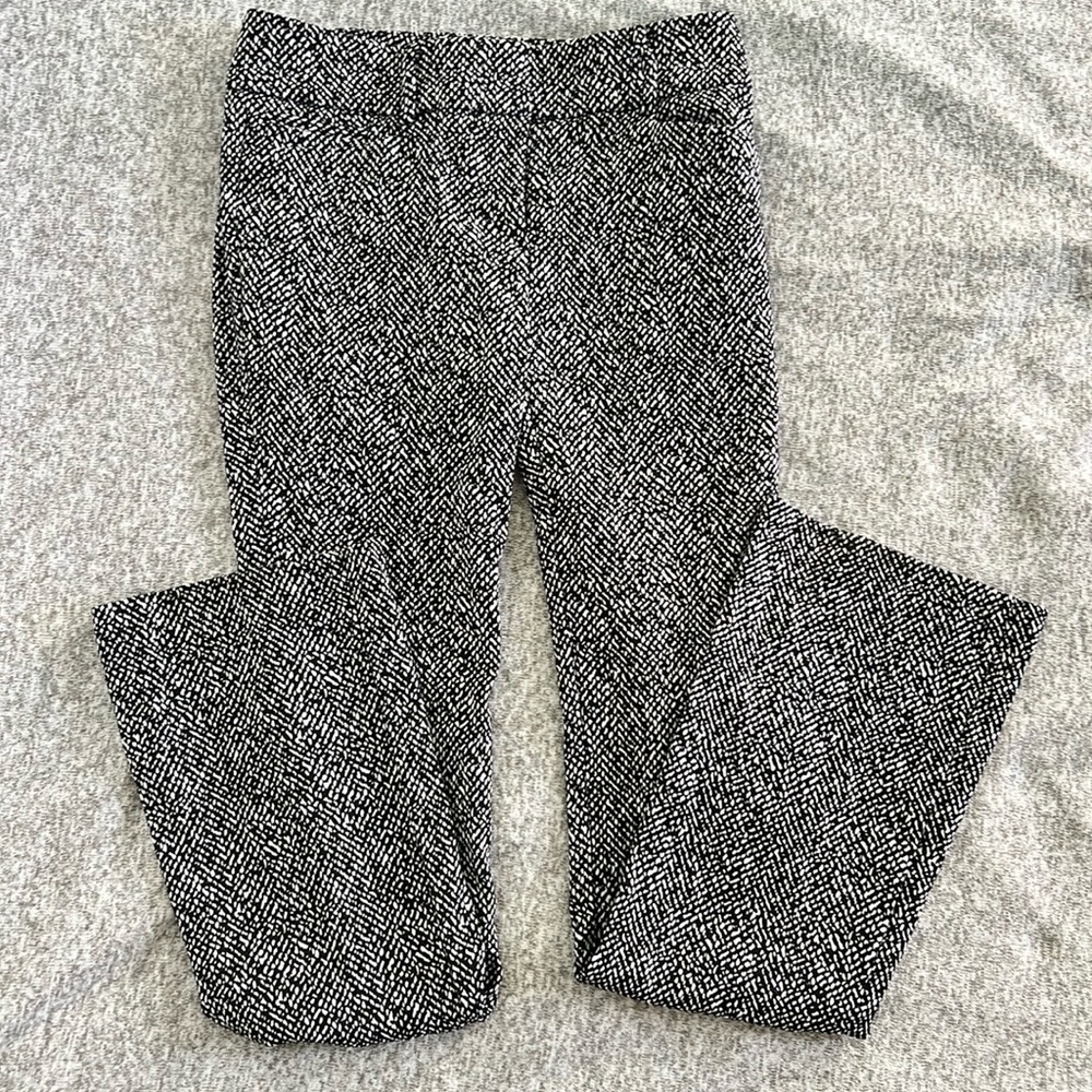 Women’s size 2 7th avenue New York and company flare leg pants